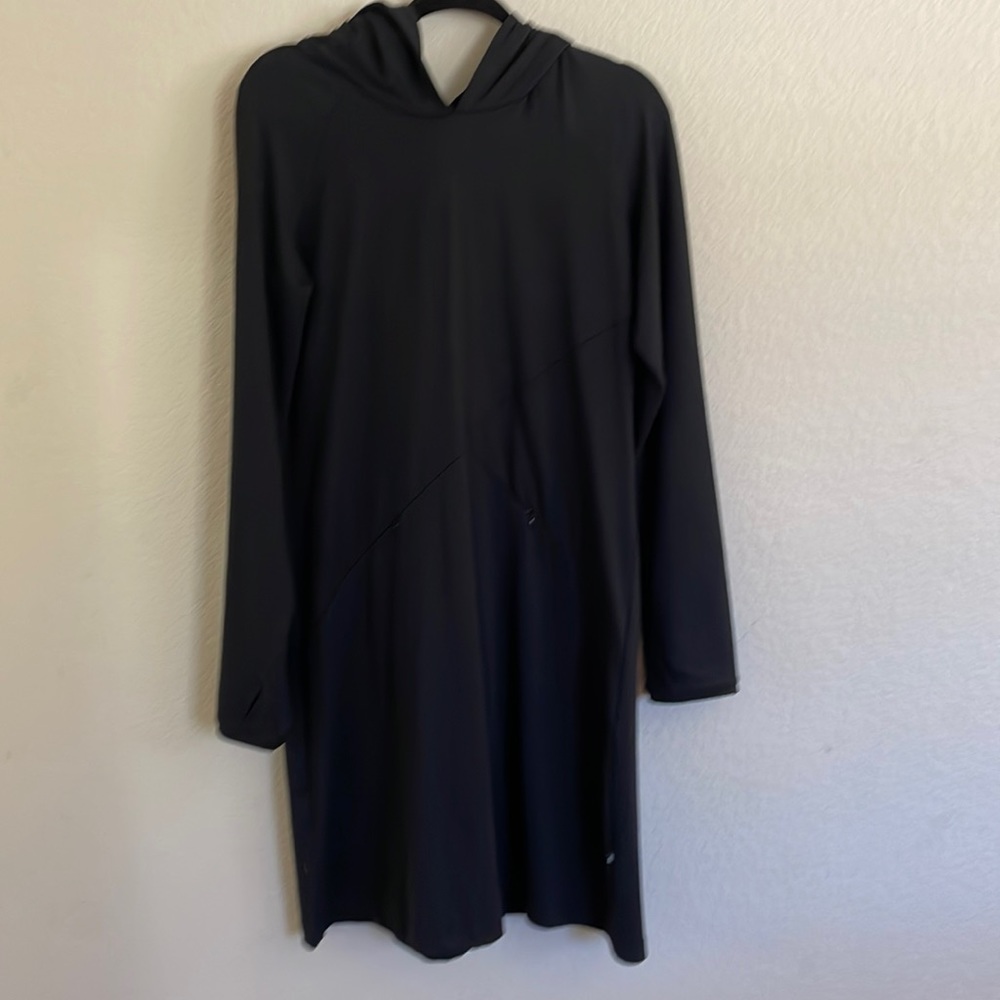 Beta brand red eye travel dress size XL